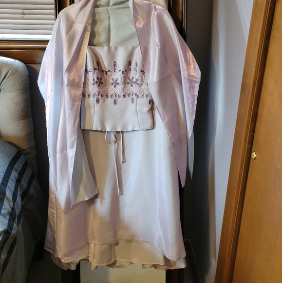 Dave & Johnny dress - Picture 2 of 13